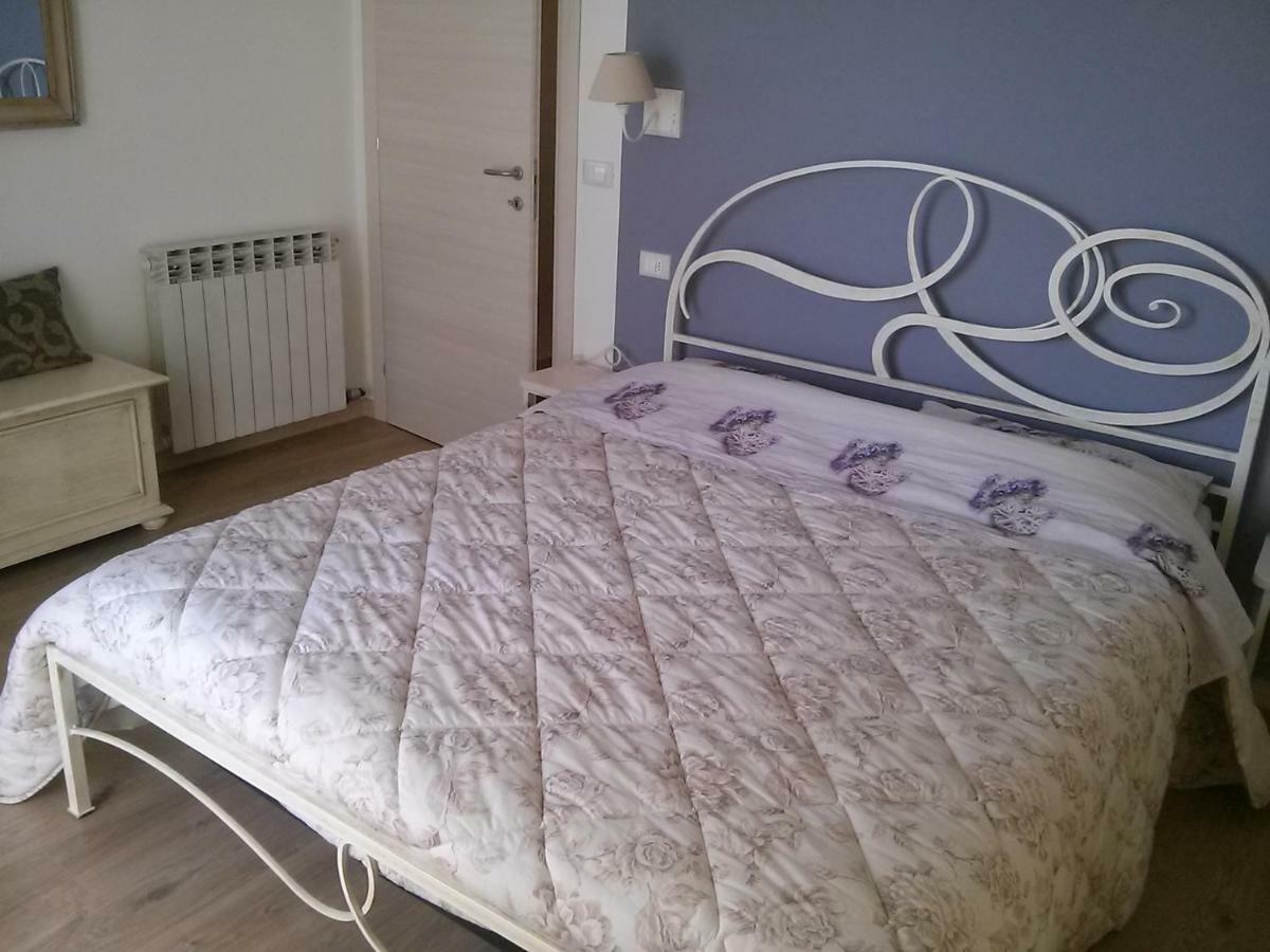 New Apartment Private Parking Bardolino Esterno foto